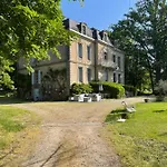 Chateau Du Grand Lucay Bed & Breakfast Bourbon-lʼArchambault