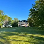 Bed & Breakfast Chateau Du Grand Lucay