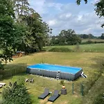 Chateau Du Grand Lucay Bed & Breakfast Bourbon-lʼArchambault