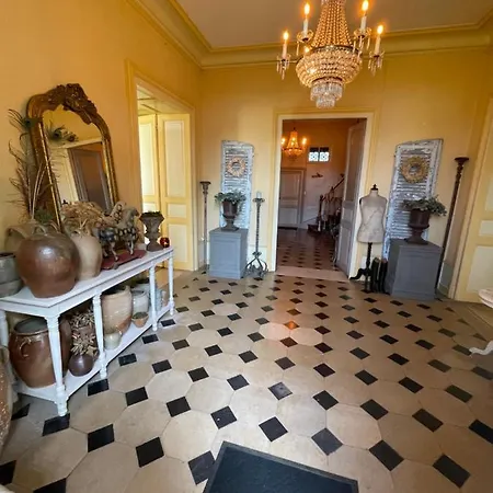 Chateau Du Grand Lucay Bourbon-lʼArchambault