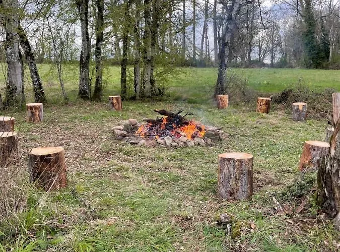 Chateau Du Grand Lucay 3* Bourbon-l'Archambault